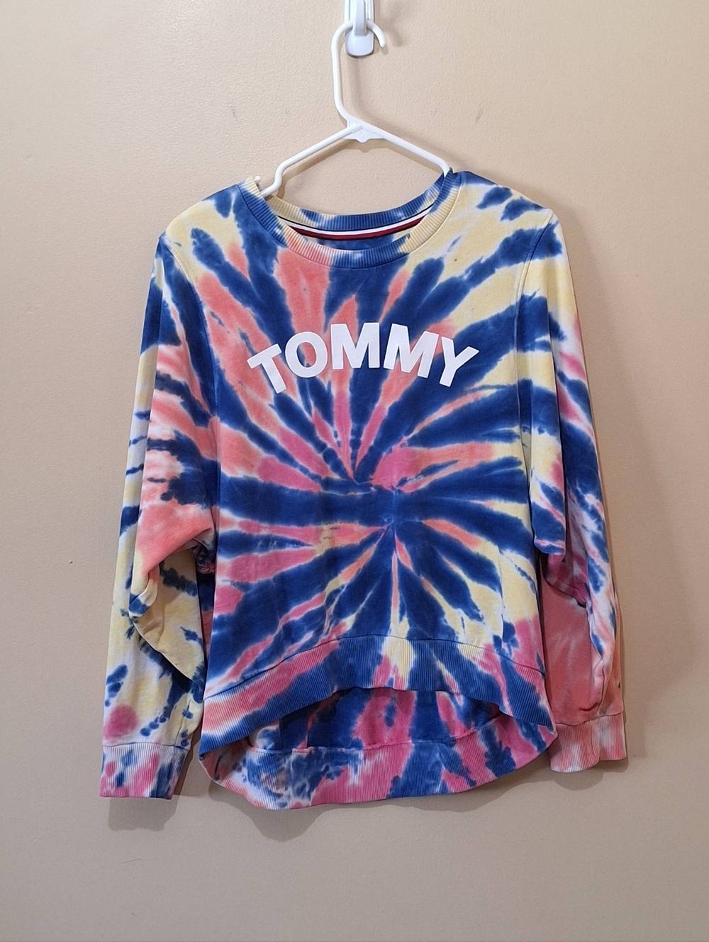 Tommy Hilfiger Tie Dye Cropped High Low Sweatshirt